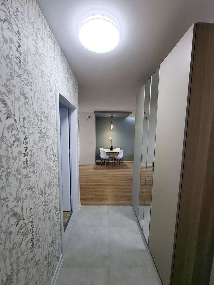 NOWE dostępne, 2 pokoje + aneks, balkon, parking, 10 min do rynku