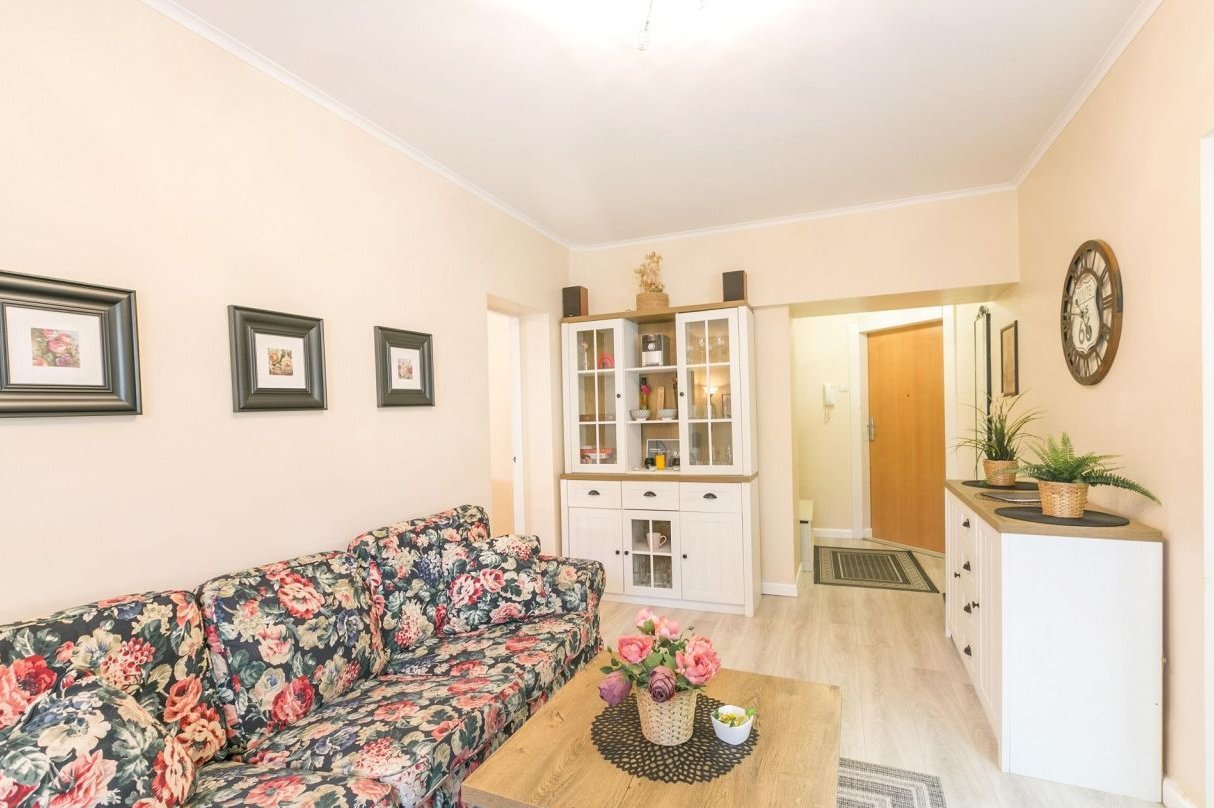 Mieszkanie 48 m2 , Polanica- Zdrój - Bystrzycka 7