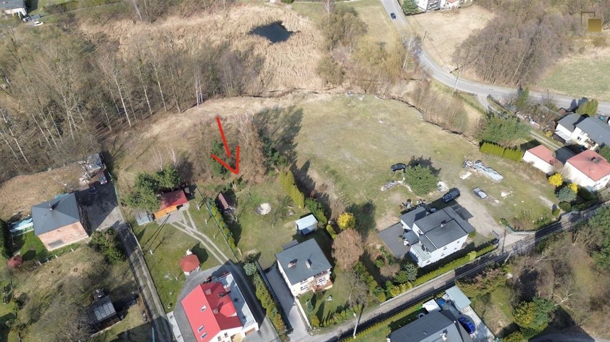 Solidny dom z potencjałem na pięknej,dużej działce