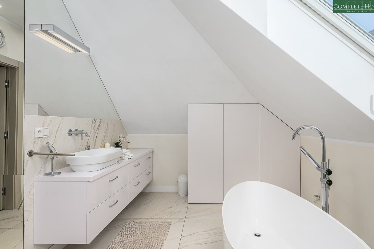 173m2 Dom | 4300m2 Działka | 45 min do Warszawy | Bolimowski Park