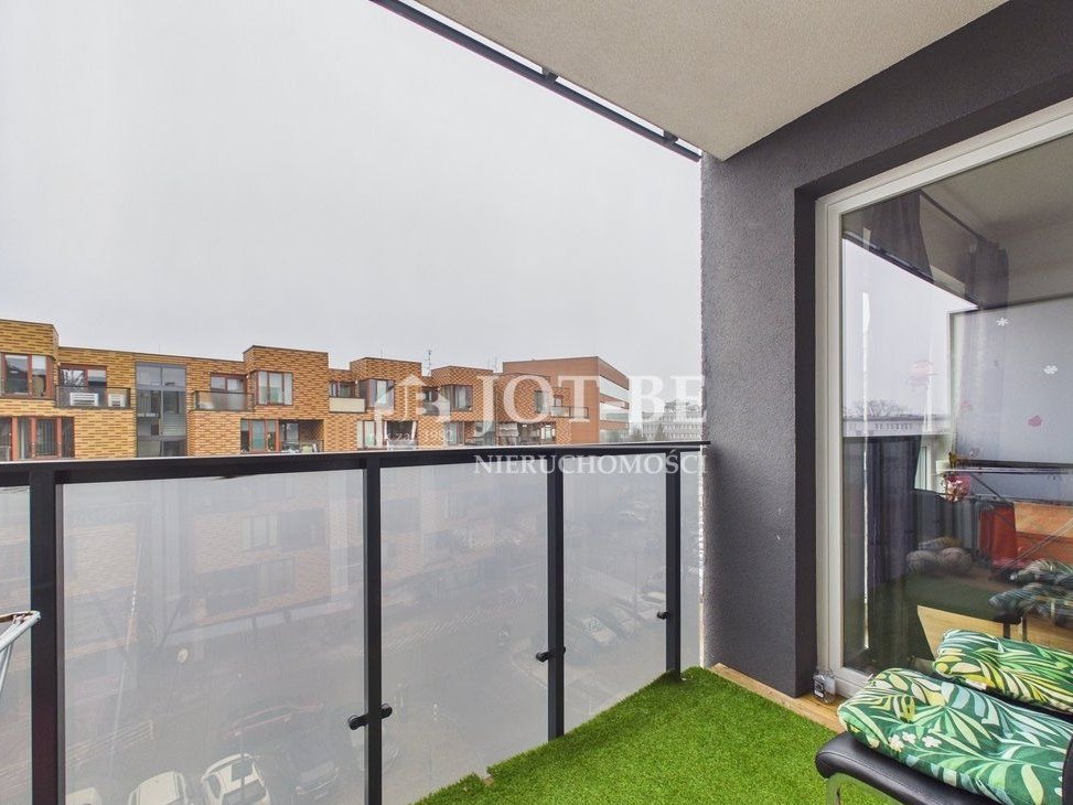 2 pokoje/dwa balkony/Inżynierska