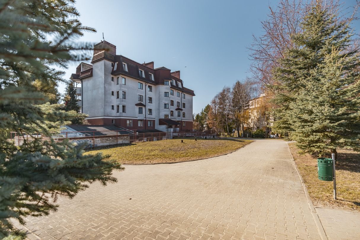 Słoneczne mieszkanie, duży balkon z widokiem na zieleń | bez prowizji