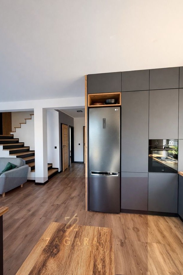 Wolnostojący dom 5 pokoi blisko jeziora