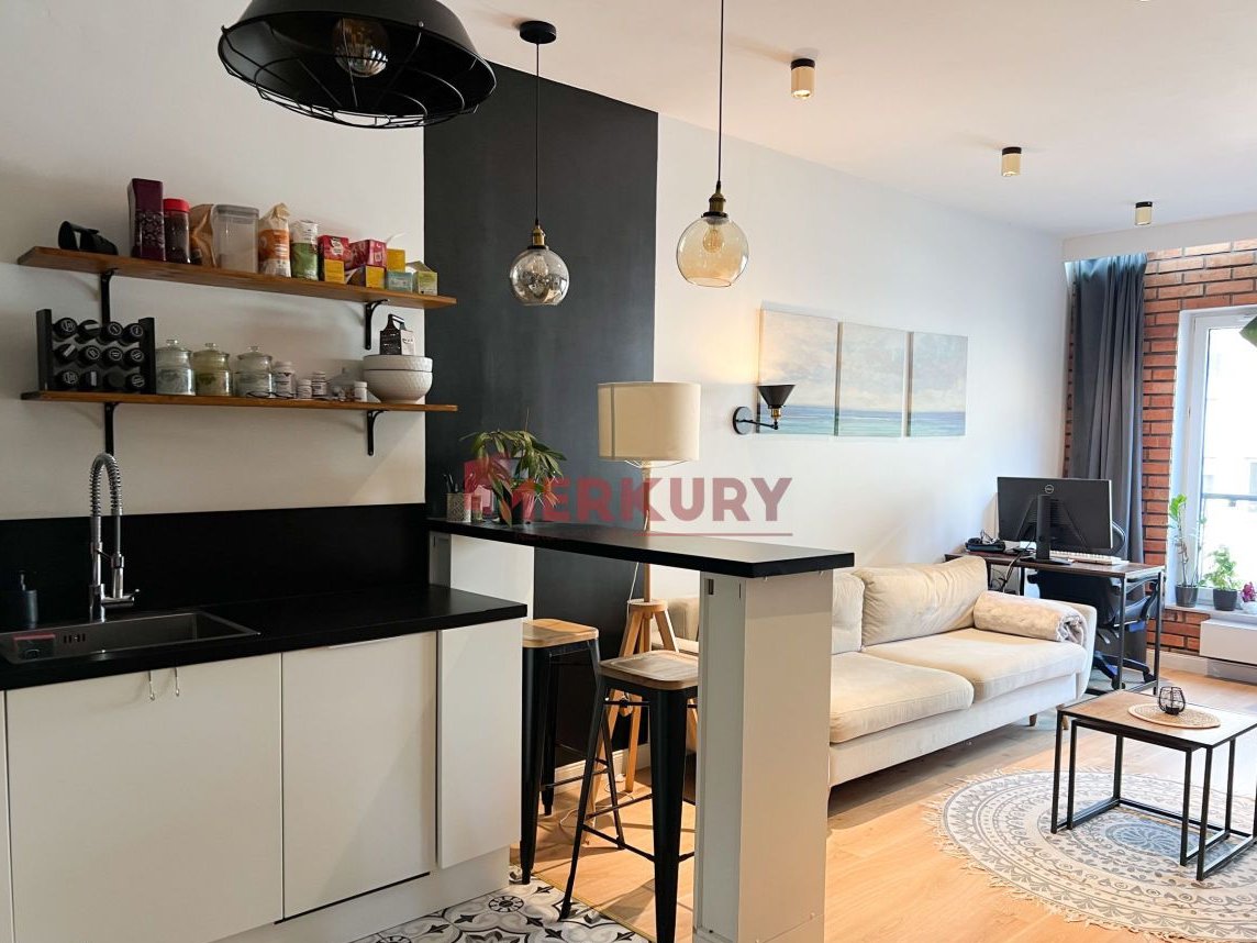 Nowa Papiernia | M.Postojowe| 2019r. | Komórka