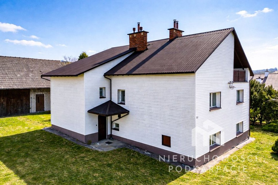 Działka 44 ary, dom 149 m² + budynek gospodarczy