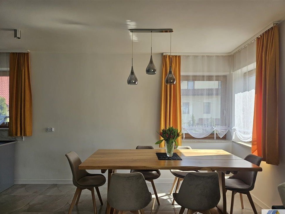 Nowoczesny dom z ogrodem i garażem koło Myślenic