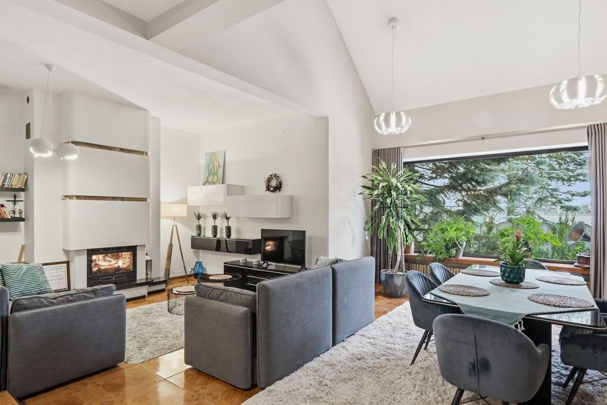 Warszawa - Wesoła | Bliźniak | 266 m² | 6 pok. | Antresola