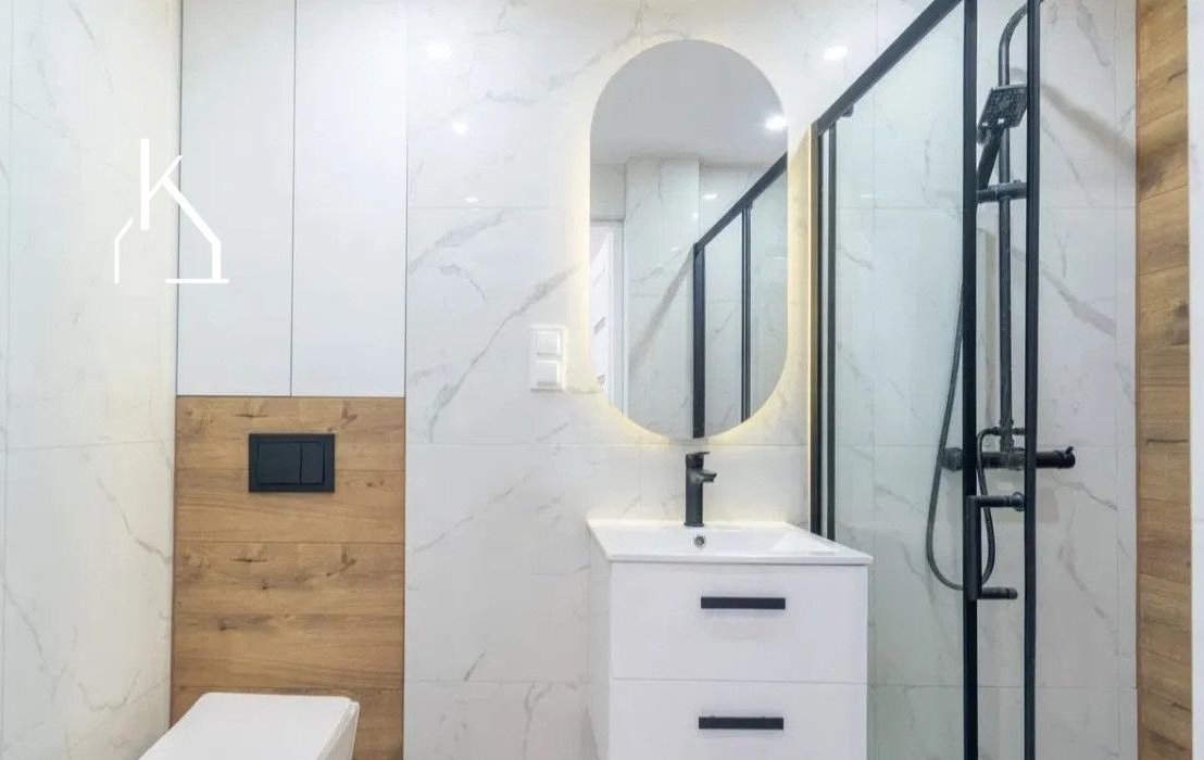 2 pokoje, po remoncie, blisko Skm