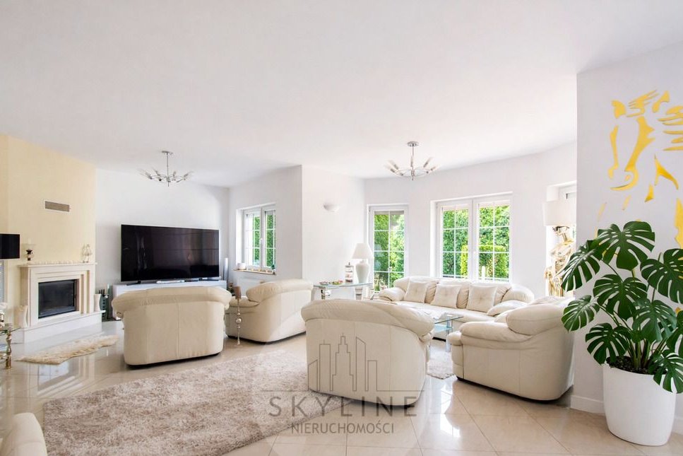 Piękny dom w doskonałej lokalizacji.