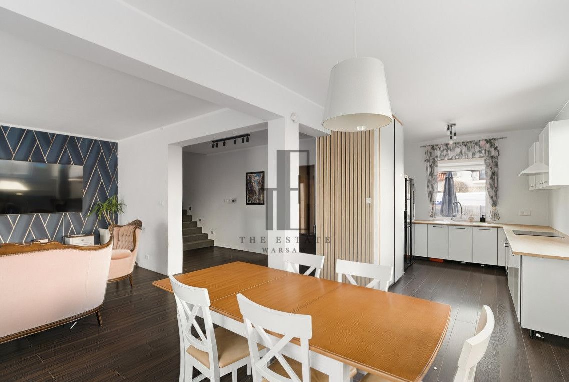 Połowa Bliźniaka | Gotowa do Wejścia | Duży Garaż