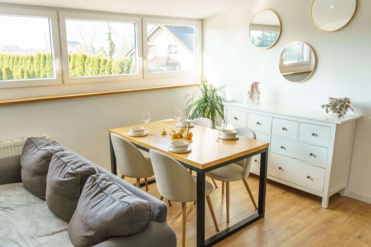 Dom blisko lasu i jeziora | 195 m² | 2 strefy mieszkalne | Chomęcice