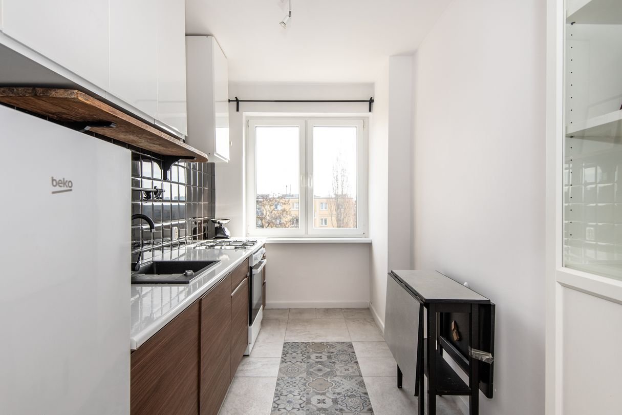 Na sprzedaż wyremontowane 2-pok.mieszkanie z balkonem ul. Powstańcza 5