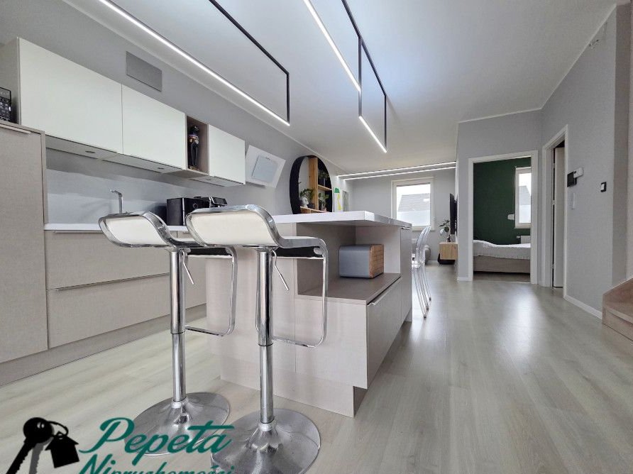 Nowoczesny bliźniak z pełnym wyposażeniem w cenie. Kamionki.