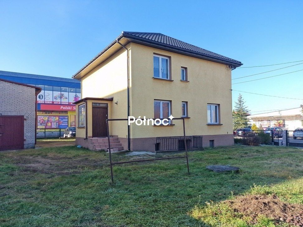 Funkcjonalny dom w centrum Moniek