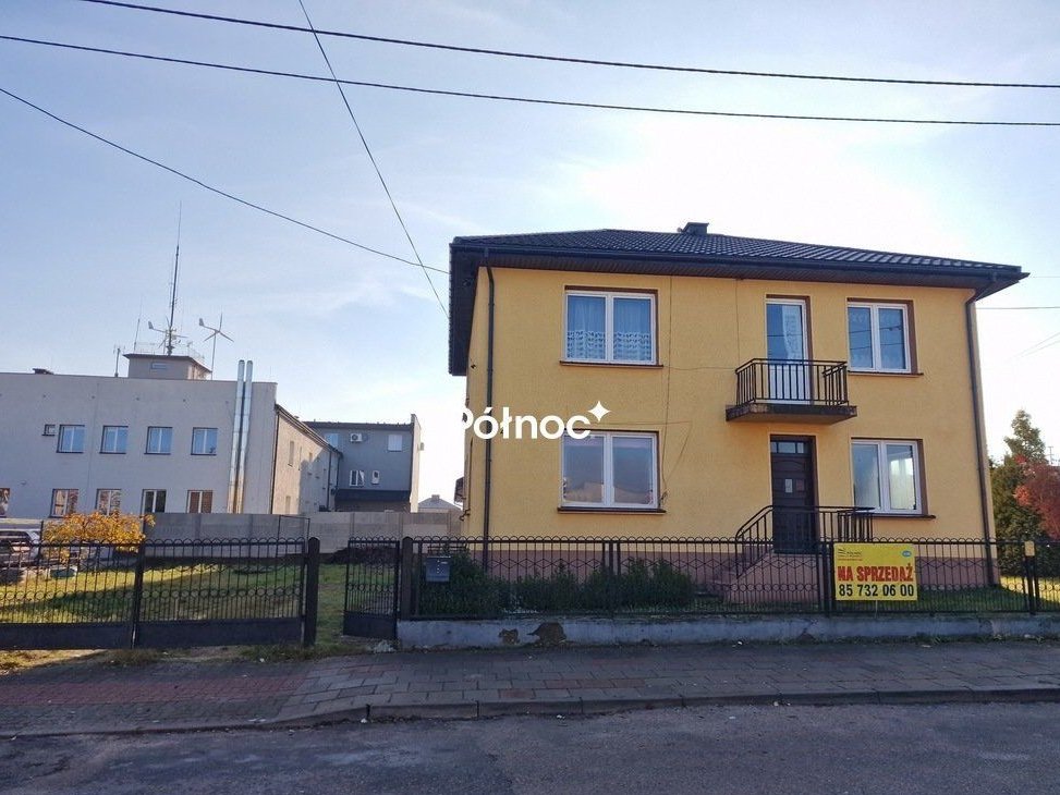 Funkcjonalny dom w centrum Moniek