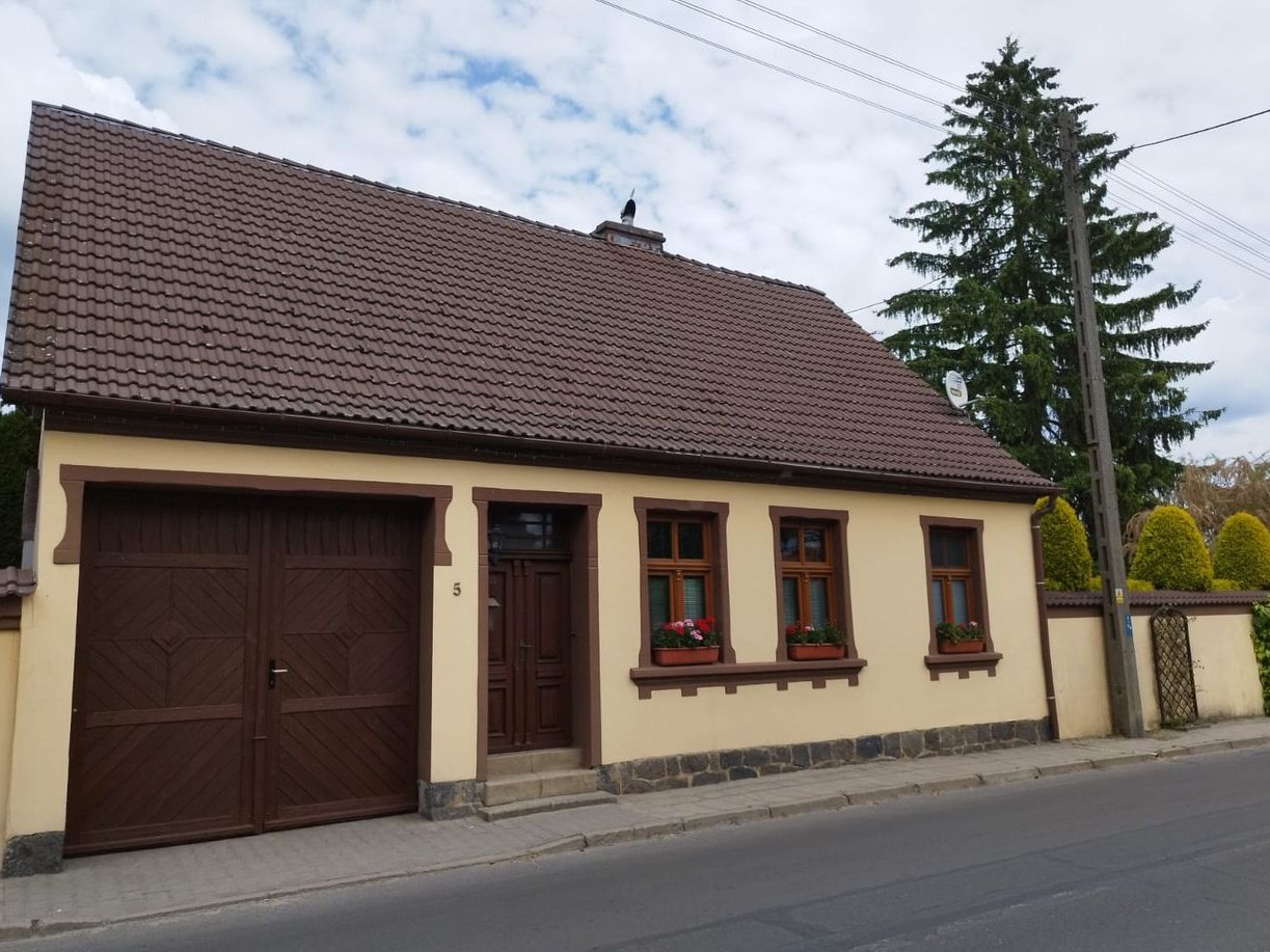 OD OSOBY PRYWATNEJ – dom z duż ogrodem, sauną, blisko granicy