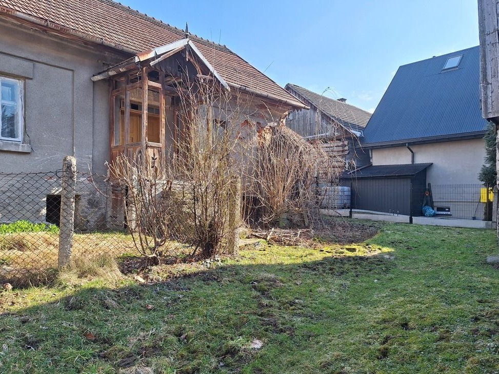 Dom 80 m² do własnej aranżacji – Sucha Beskidzka