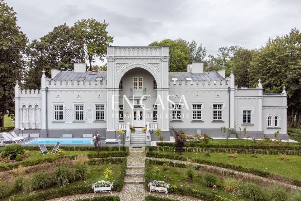 Luksusowy Pałac pod Warszawą - Perła Mazowsza