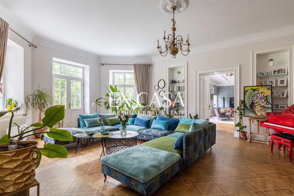 Luksusowy Pałac pod Warszawą - Perła Mazowsza