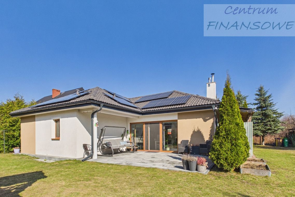 Nowoczesny dom w dobrej lokalizacji