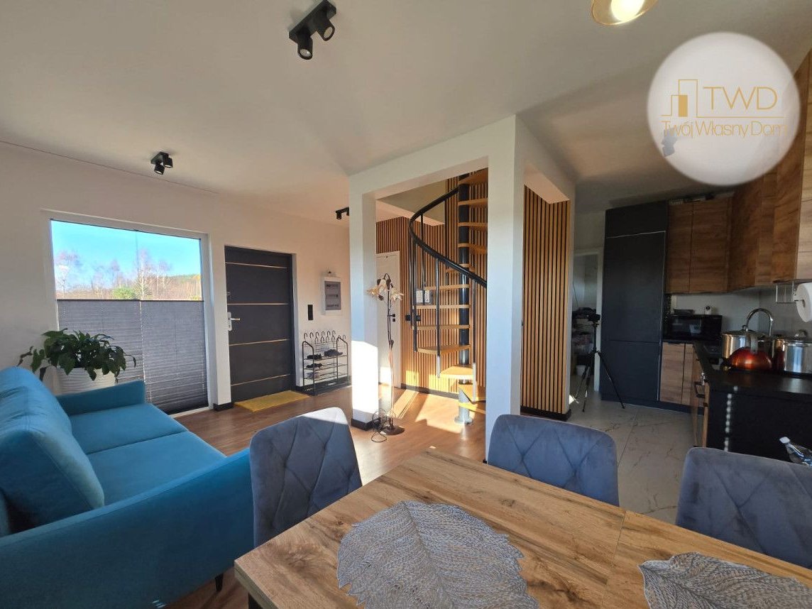 Na sprzedaż: nowoczesny, w pełni wyposażony dom.