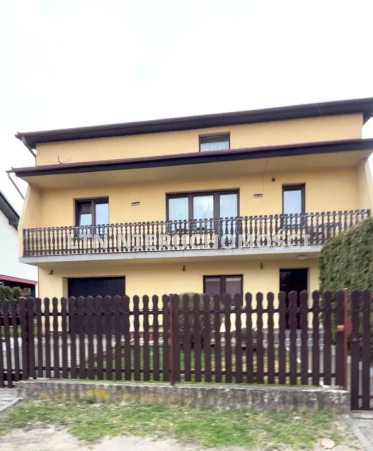 Duży dom dla 2 rodzin | Kostuchna | 2 mieszkania