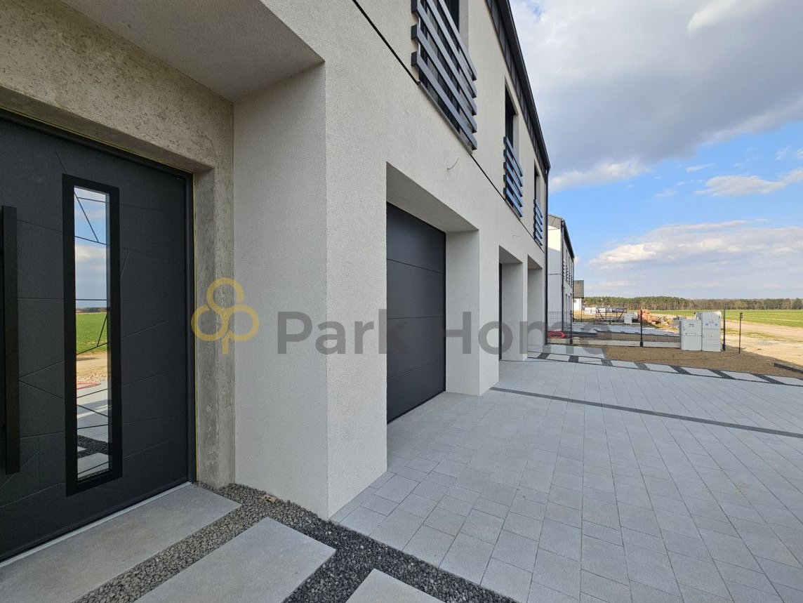 Dom / Wysoki standard / duża działka / 5 pokoi