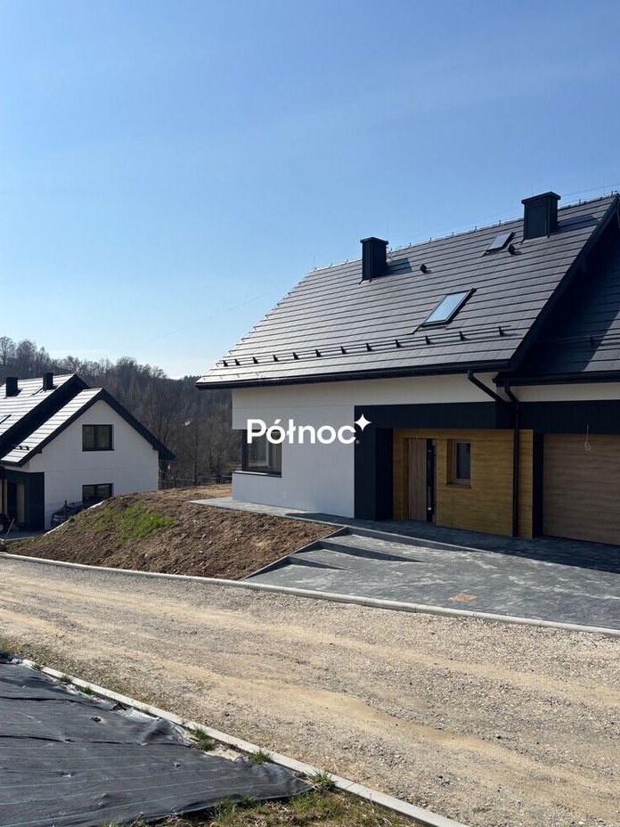 Bochnia-dom deweloperski z garażem