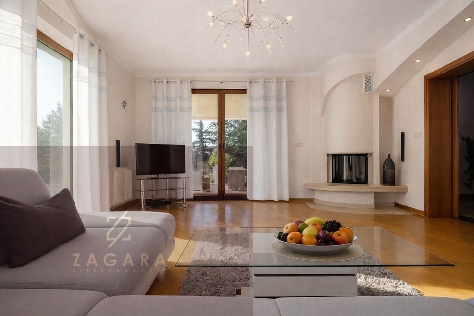 Piękny dom parterowy z możliwością adaptacji góry