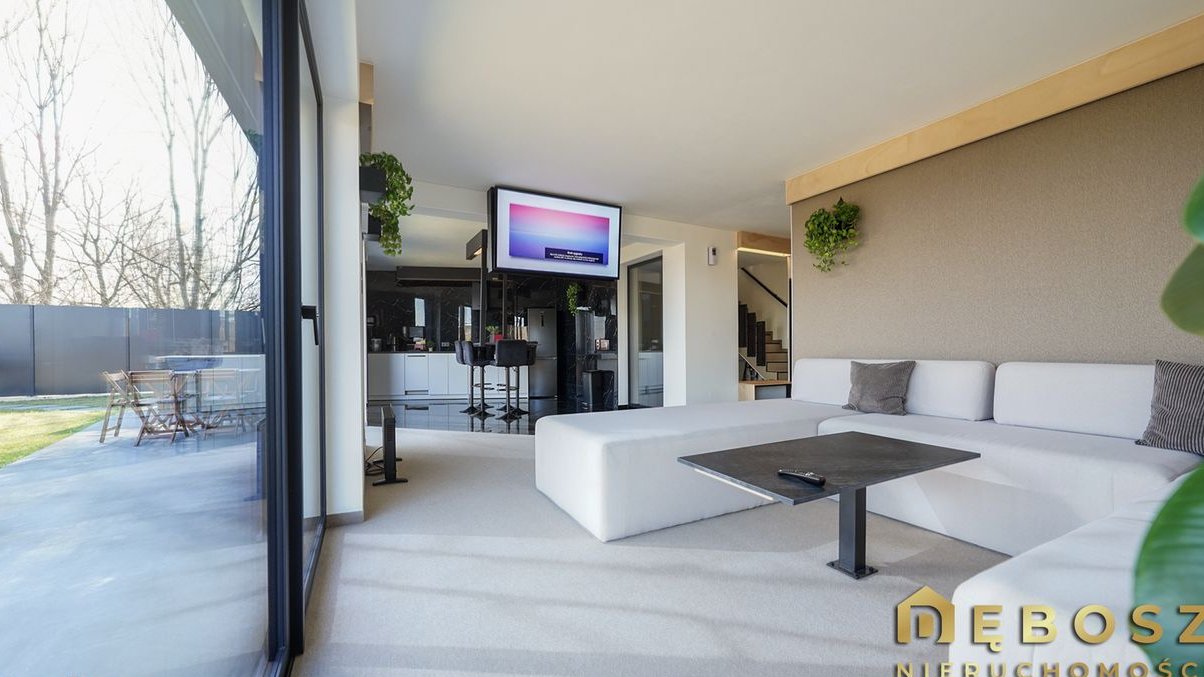 Kobylec | Futurystyczny i elegancki Dom pod Lasem - 140 m2