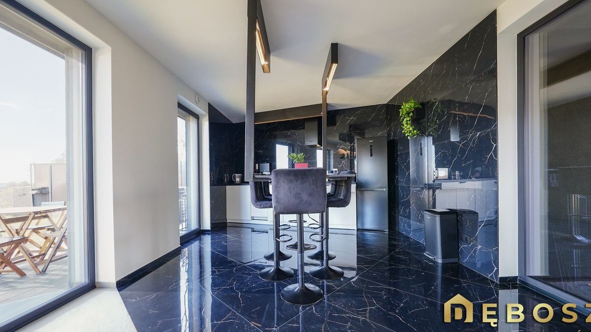 Kobylec | Futurystyczny i elegancki Dom pod Lasem - 140 m2