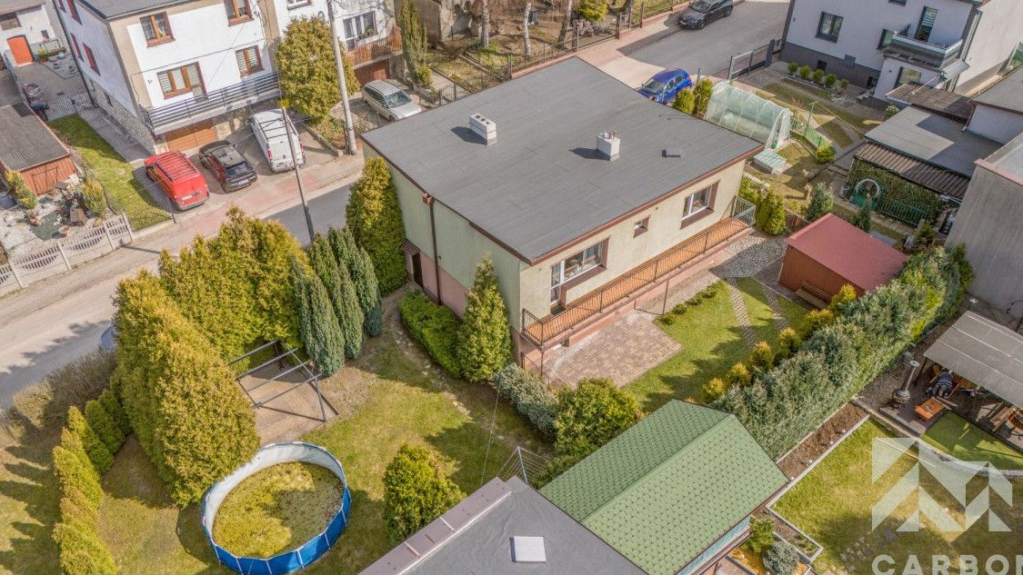 Dom z dwoma niezależnymi poziomami | Radzionków, u