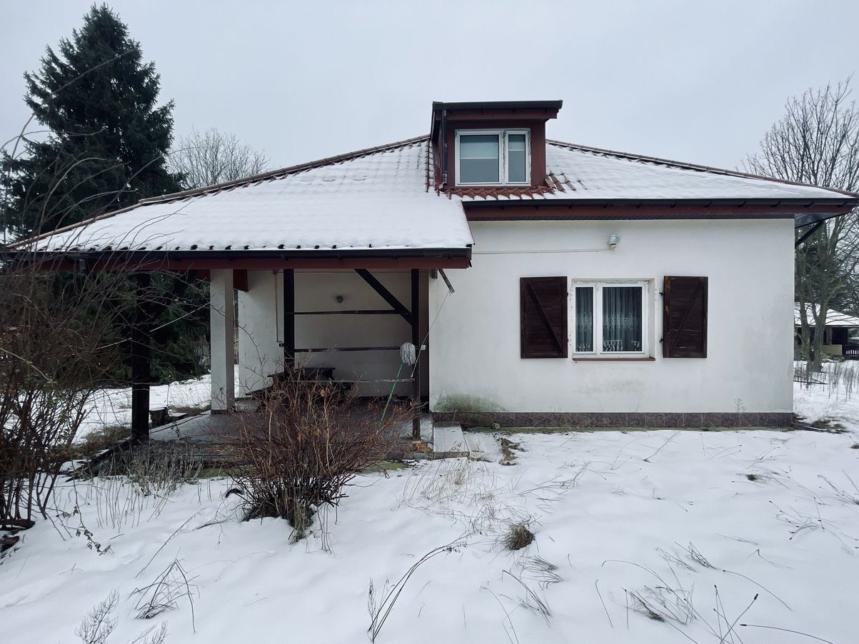 Poddasze | Obok lasu | Możliwość dokupienia drugiej działki z domkiem