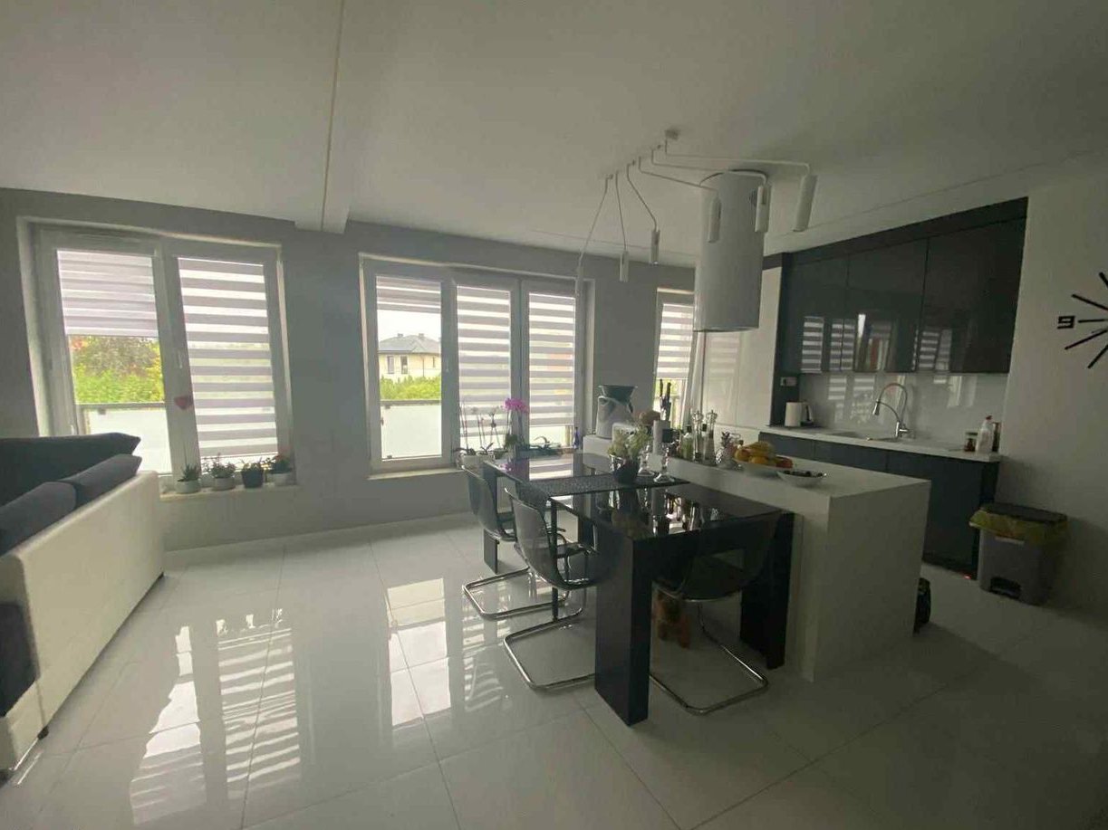 Na sprzedaż komfortowy segment Sławin, ul Limbowa