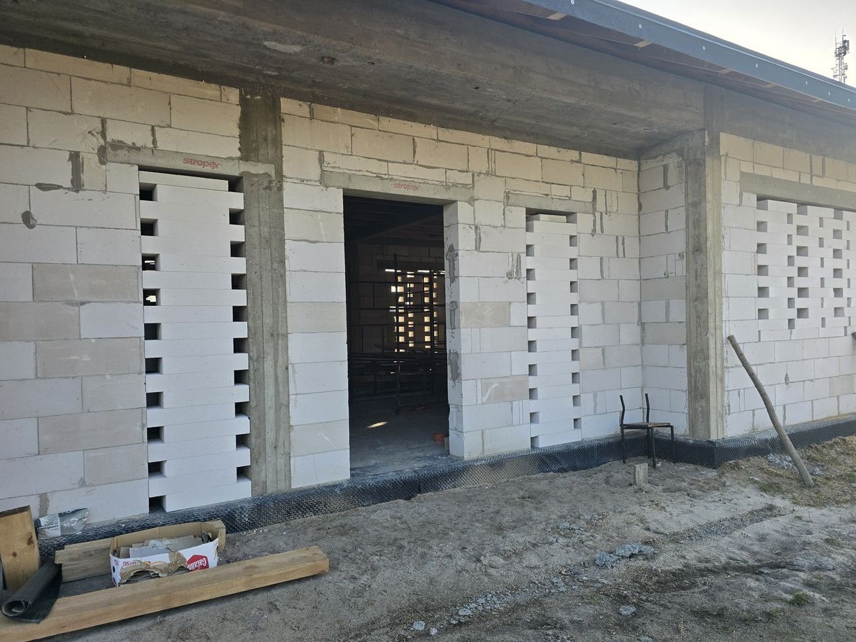 Nowy dom wolnostojący w stanie surowym otwartym- Bezpośrednio