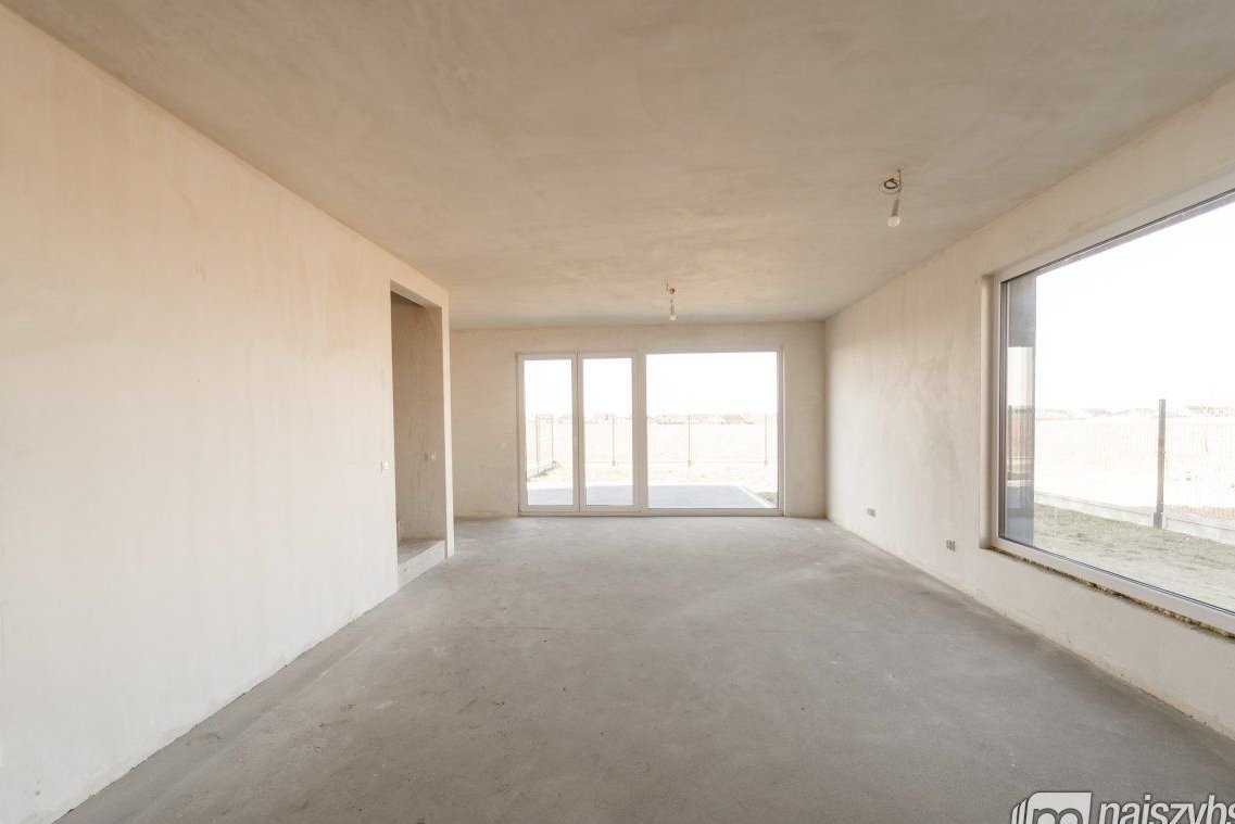 GRZĘDZICE- dom w zabudowie bliźniaczej 100m2