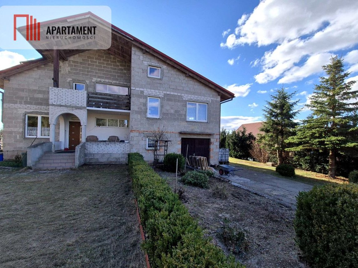 Linia - dom w otoczeniu natury