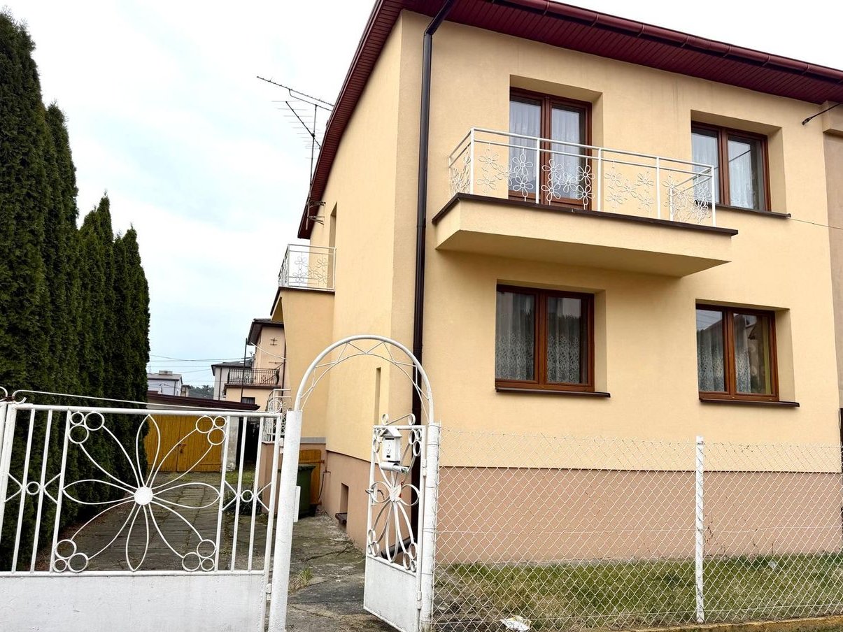 Dom bliźniak 120 m² Wierzeje – pompa ciepła, garaż, działka 300 m²