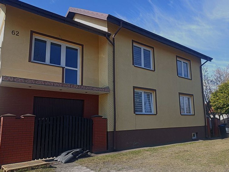 Dom z potencjałem w centrum Podolszyc