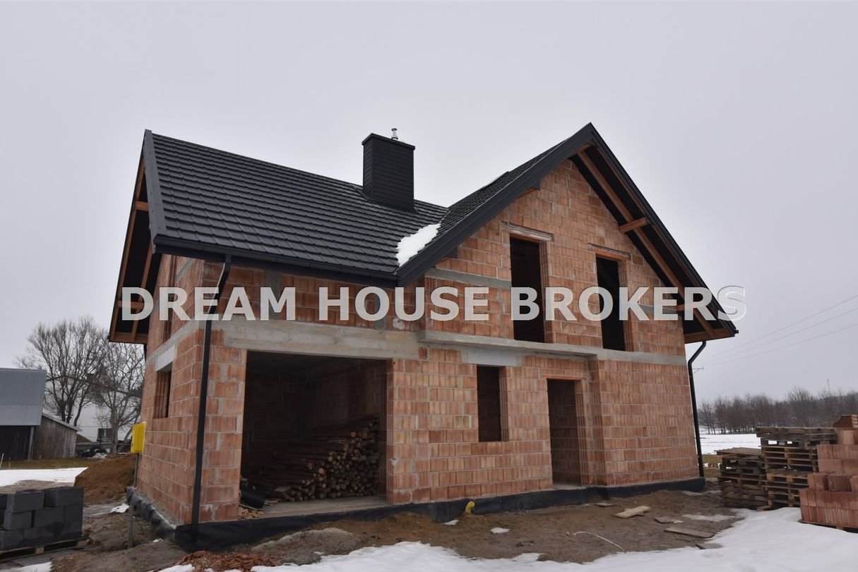 Dom jednorodzinny, czeka na Ciebie! Super Opcja !