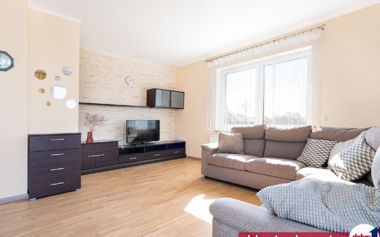 Przestronny dom z potencjałem 195m2 Nowa Wieś Wlk.