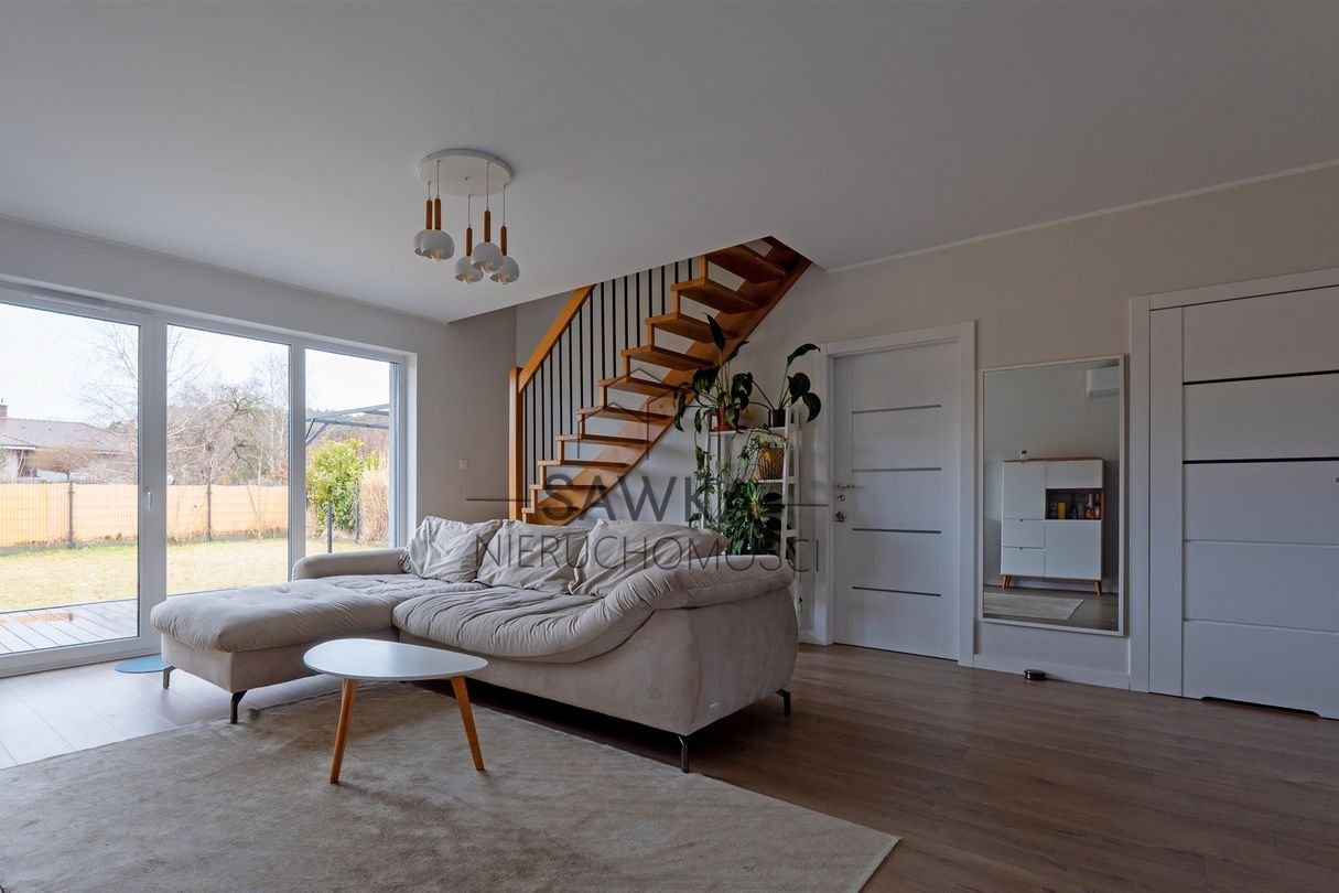 Nowoczesny dom Racula | 109,9 m² | 4 pokoje | bez prowizji!