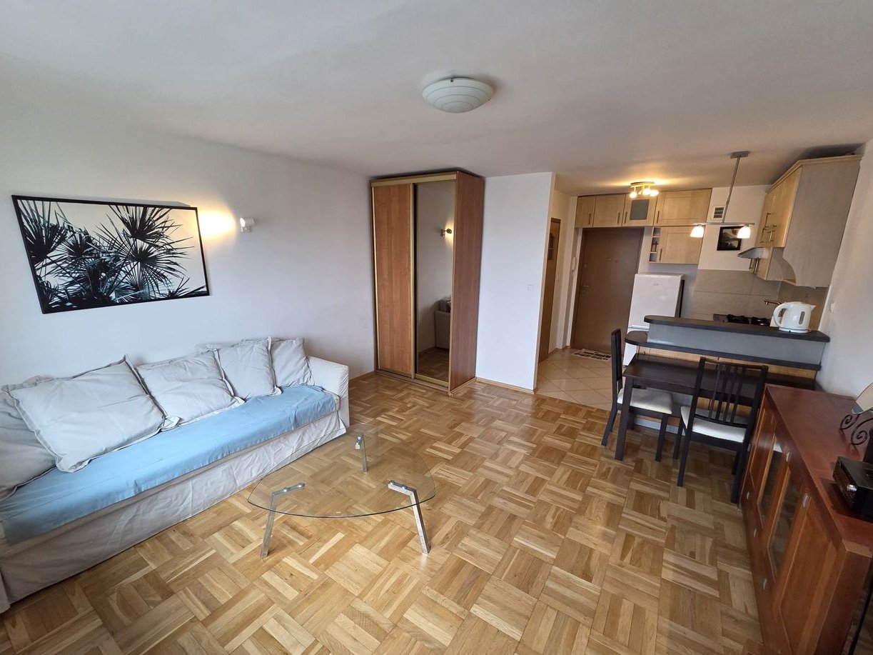 Jasna kawalerka | Gotowa do zamieszkania | Świetna komunikacja