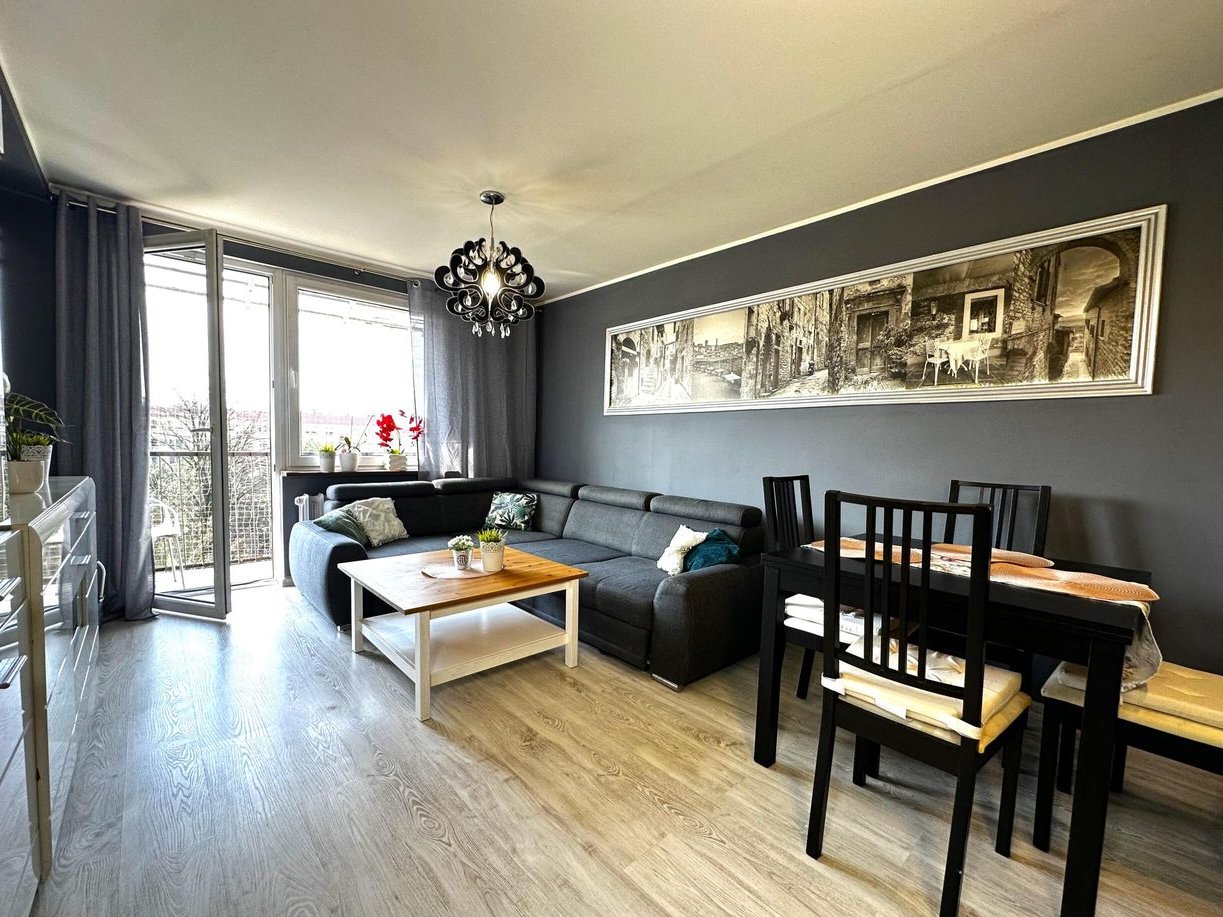 Z wyposażeniem ! 2 pok /45 m