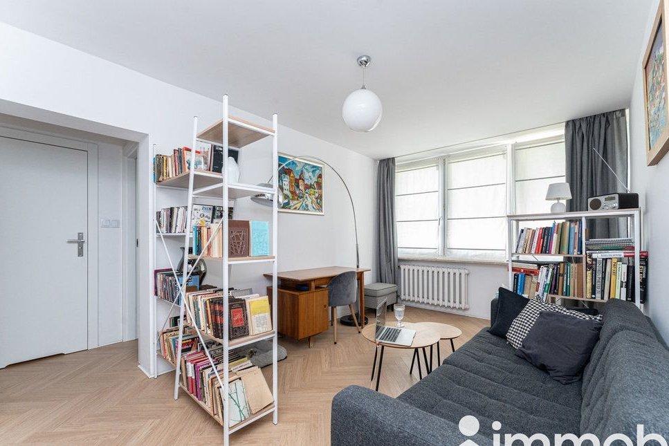 2 pokoje z oddzielną kuchnią na Saskiej Kępie