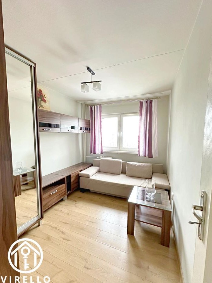 Bielany, 2 pokoje z oddzielną kuchnią z pięknym widokiem