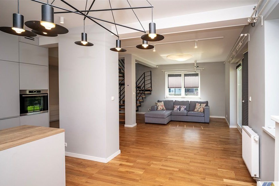 Spokój, natura i komfort – dom na sprzedaż w Tyńcu