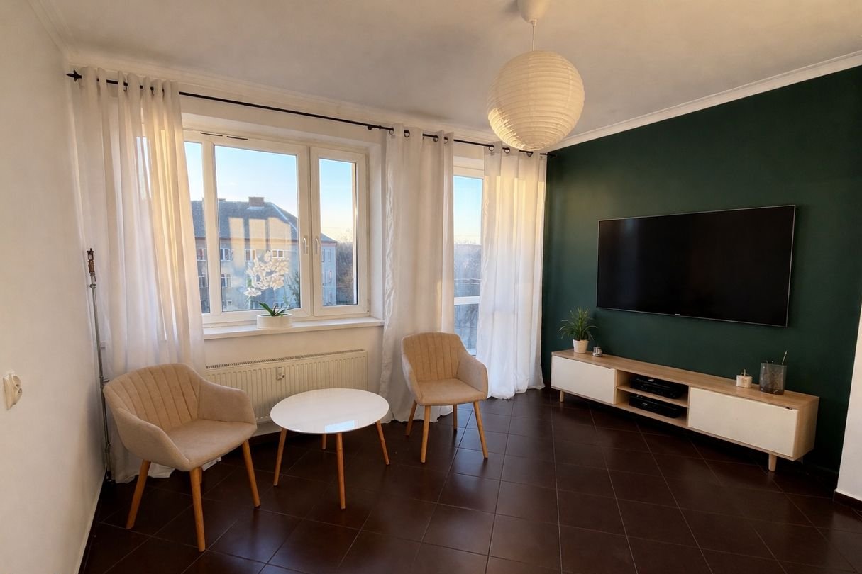 Słoneczna kawalerka w Rybniku-bardzo niski czynsz