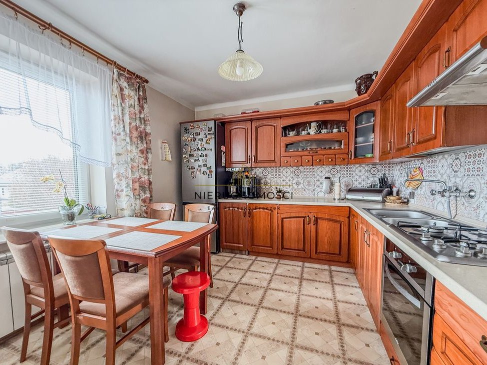 Przestronny dom z dużą działką 843 mkw– Biłgoraj