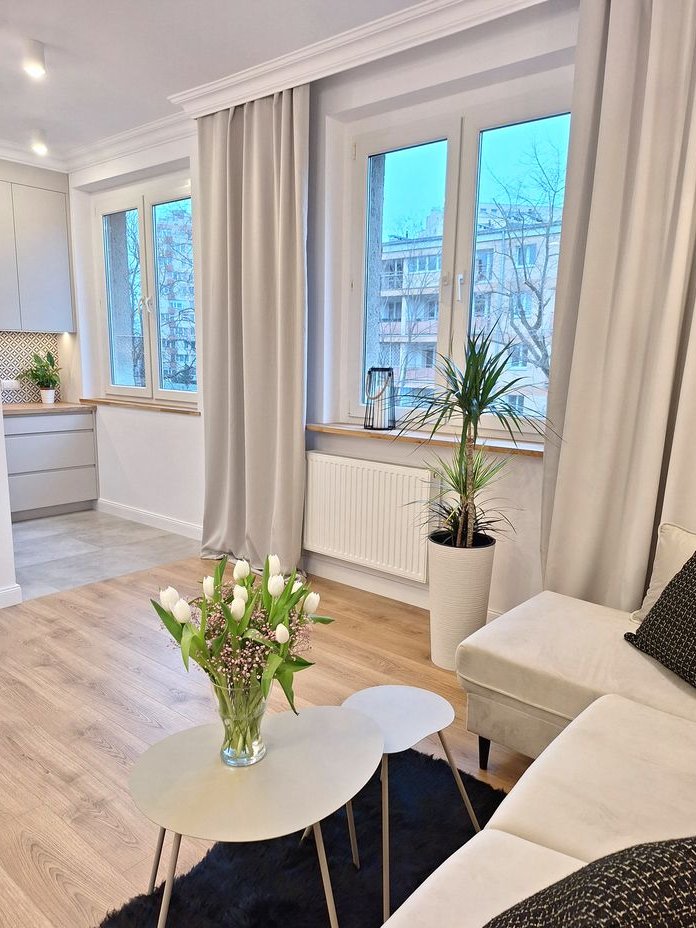 Apartament Plac Hallera, wysoki standard